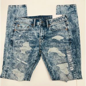 American Eagle Flex Stretchy Skinny Destroyed Light Wash Jeans NWT